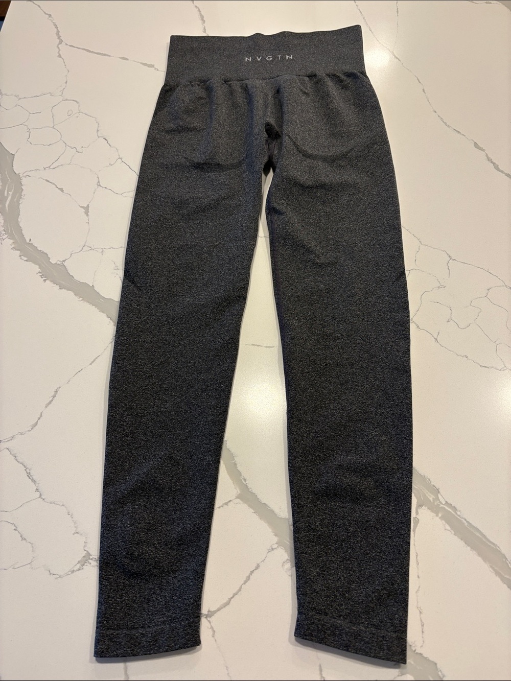 NVGTN Contour Seamless Leggings ~ Medium ~ Black Speckled